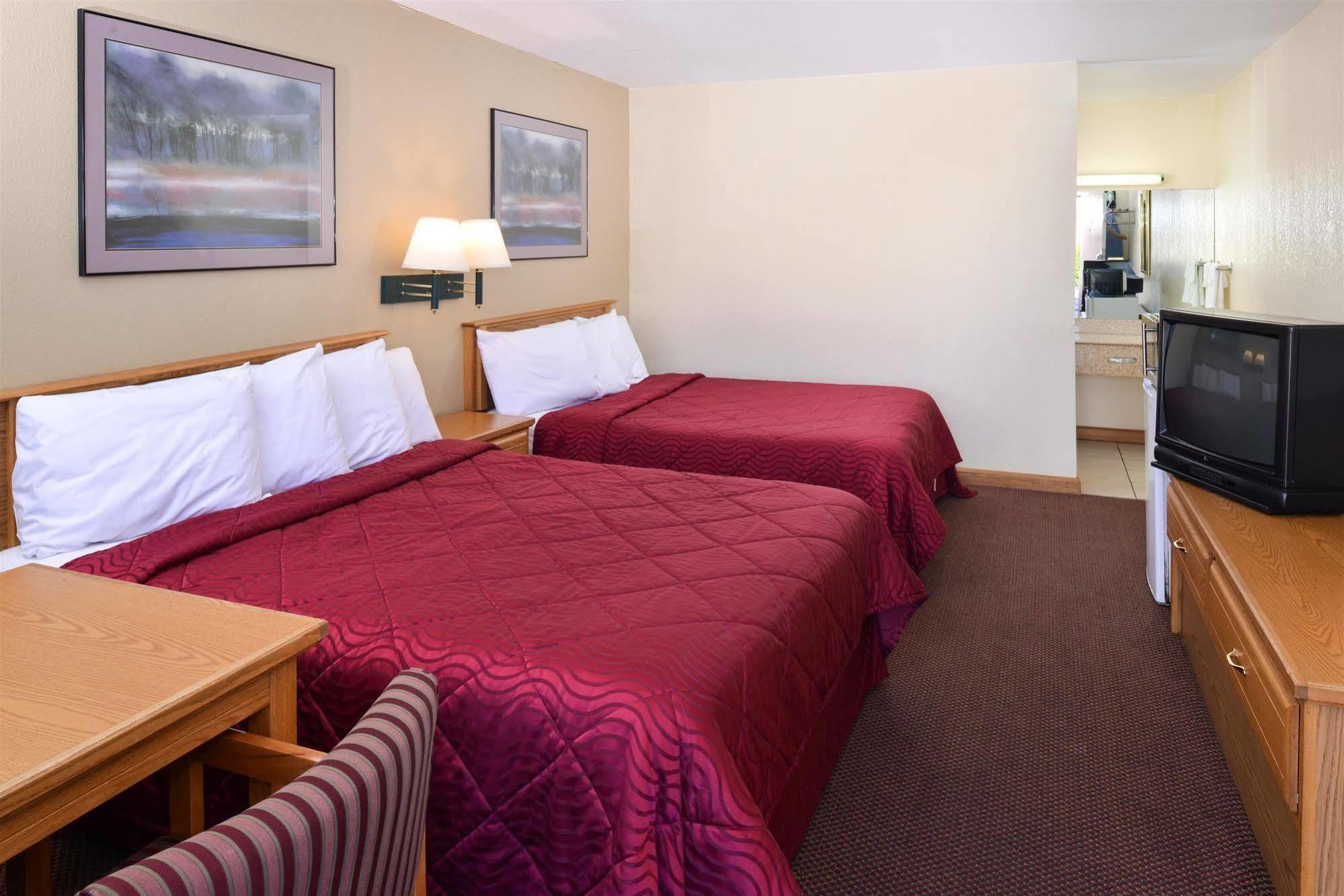Executive Inn Fort Wayne Extérieur photo